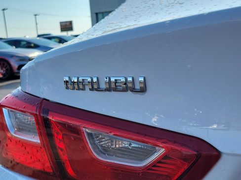 Used 2024 Chevrolet Malibu LT image 6