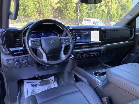 Used 2024 Chevrolet Silverado 2500 LTZ w/ LTZ Plus Package AWD/4WD image 38