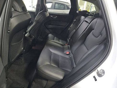 Used 2023 Volvo XC60 B5 Plus w/ Climate Package image 13
