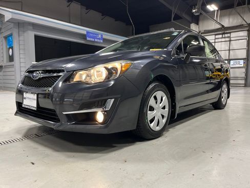 Used 2015 Subaru Impreza 2.0i AWD/4WD image 3