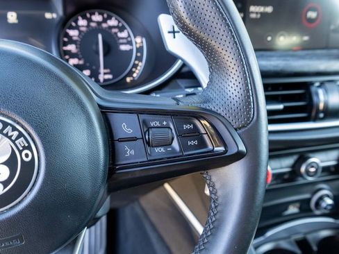 Used 2022 Alfa Romeo Stelvio Sprint image 19