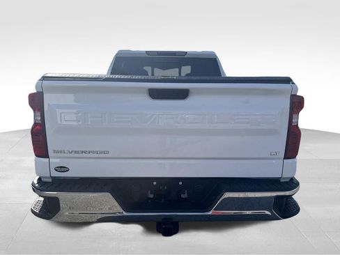 Used 2022 Chevrolet Silverado 1500 LT w/ Convenience Package II AWD/4WD image 7