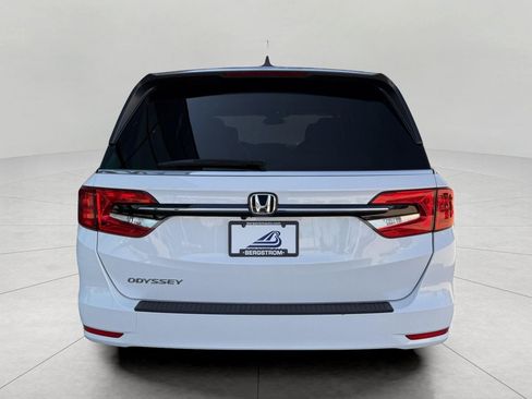 Used 2022 Honda Odyssey EX-L image 11