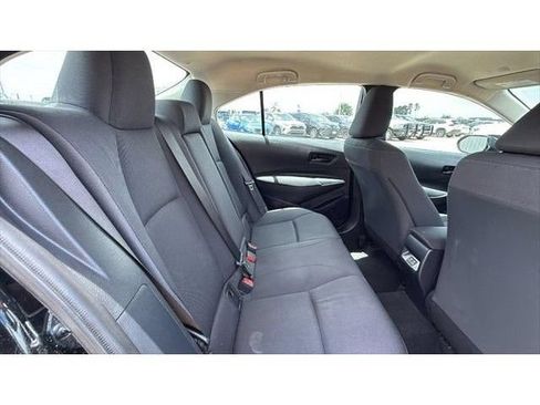 Used 2024 Toyota Corolla LE FWD image 29