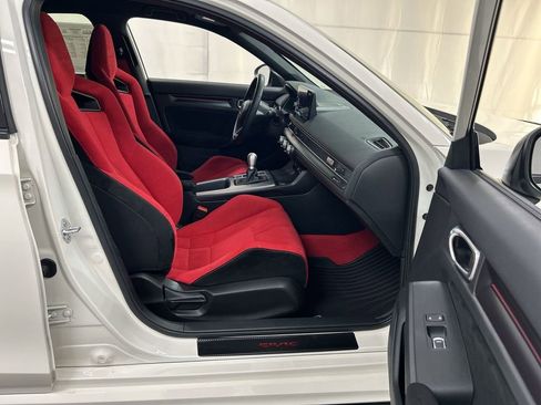 Used 2024 Honda Civic Type R image 26