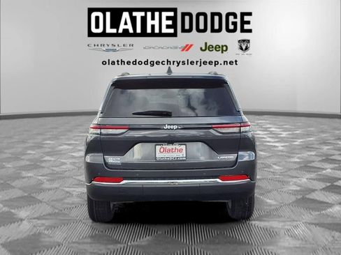 New 2025 Jeep Grand Cherokee Laredo image 27