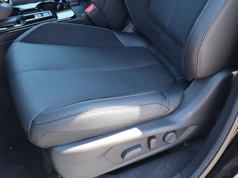 New 2026 Subaru Forester Touring AWD/4WD image 10
