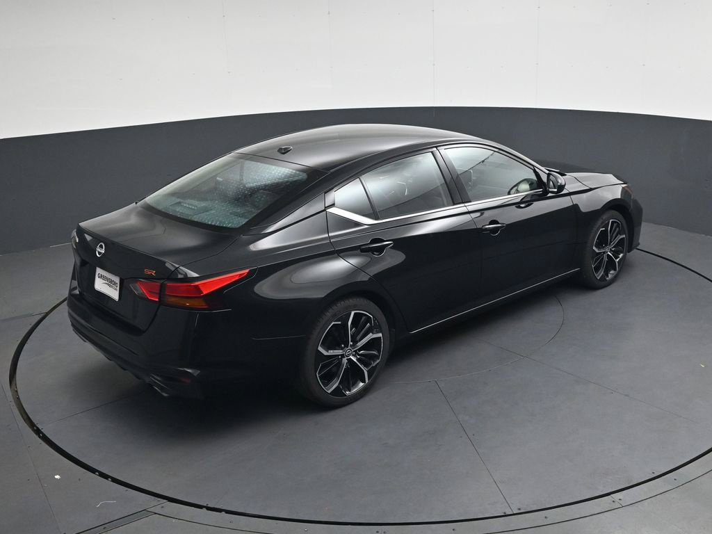 Certified 2025 Nissan Altima 2.5 SR FWD image 25