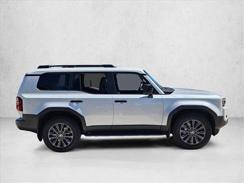 Used 2026 Toyota Land Cruiser w/ Premium Package AWD/4WD image 4