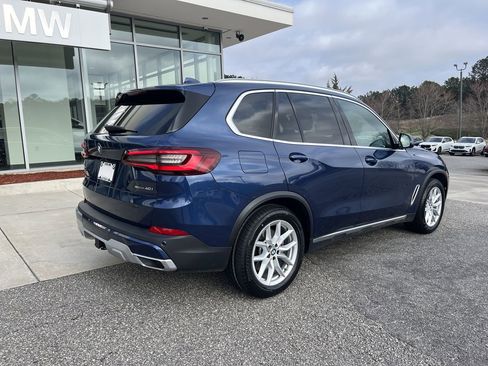 Certified 2022 BMW X5 sDrive40i w/ Premium Package image 8