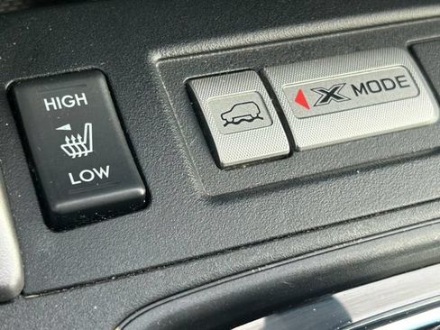 Used 2016 Subaru Forester 2.5i Touring w/ Eyesight & Navigation System AWD/4WD image 14