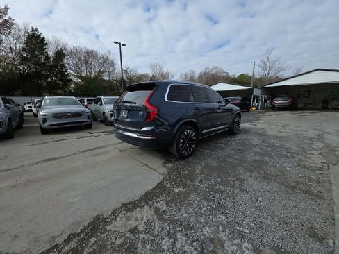 New 2026 Volvo XC90 B6 Plus image 13