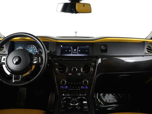 Certified 2023 Rolls-Royce Cullinan Black Badge w/ Driver's Package image 11