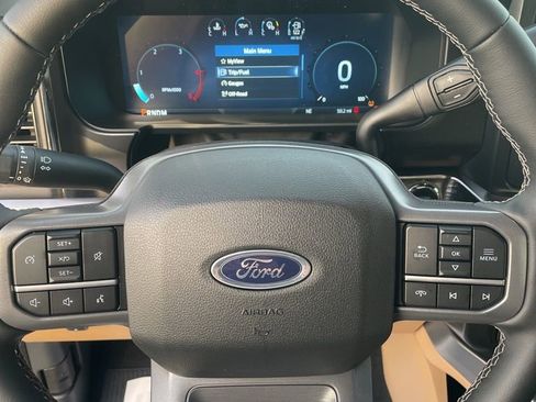 New 2026 Ford F250 Lariat w/ Chrome Package image 9