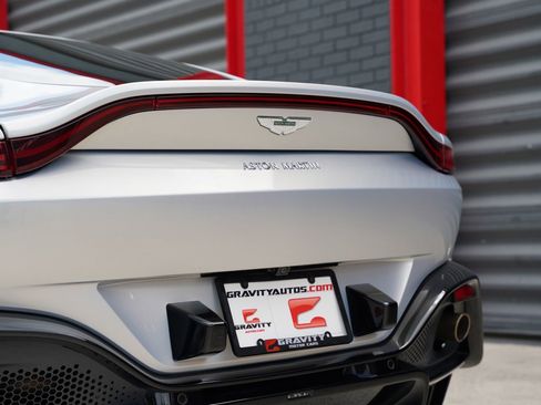 Used 2020 Aston Martin V8 Vantage Coupe RWD image 11