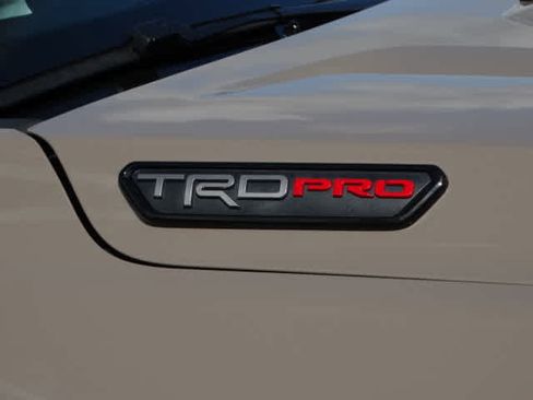 Used 2025 Toyota Tacoma TRD Pro AWD/4WD image 9