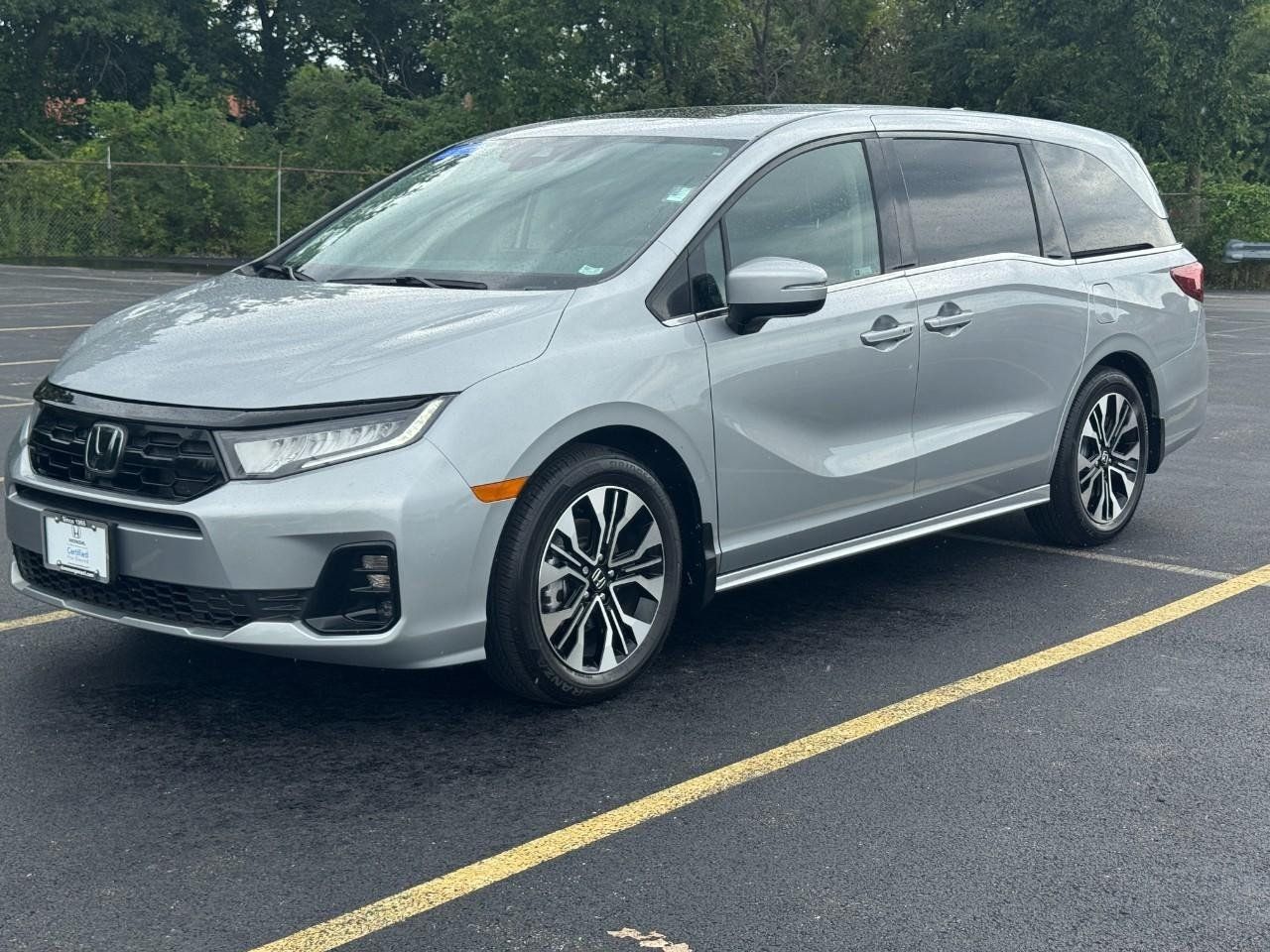 Certified 2026 Honda Odyssey Elite image 6