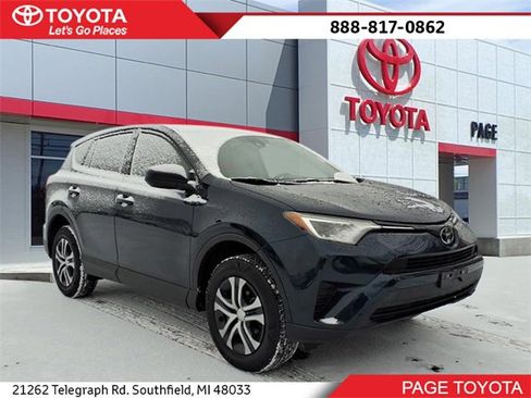 Used 2018 Toyota RAV4 LE w/ All Weather Liner Package image 1