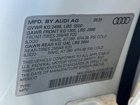 New 2025 Audi Q5 Premium Plus image 24