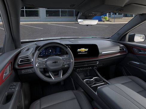 New 2025 Chevrolet Traverse Z71 w/ Enhanced Driving Package image 15