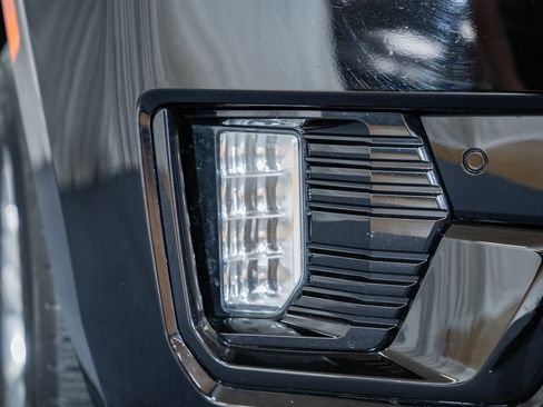 Used 2021 GMC Yukon SLT image 10