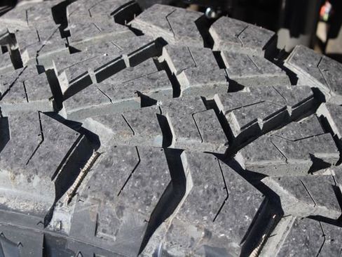 Used 2023 Chevrolet Silverado 2500 LT image 17