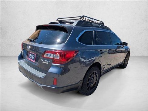 Used 2017 Subaru Outback 2.5i Premium AWD/4WD image 3