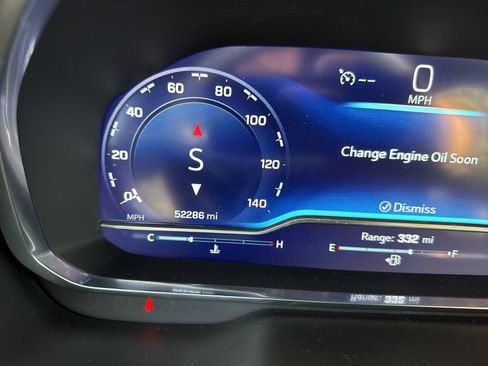 Used 2024 Chevrolet Tahoe LT w/ Luxury Package image 15