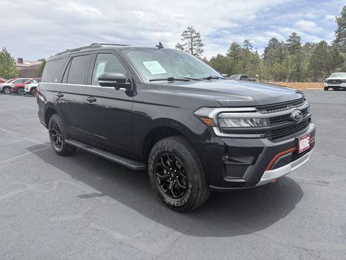 Used 2022 Ford Expedition Timberline AWD/4WD image 2