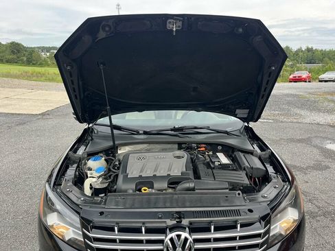 Used 2014 Volkswagen Passat TDI SE FWD image 33