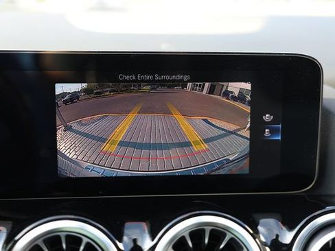 Used 2022 Mercedes-Benz GLA 250 4MATIC image 27