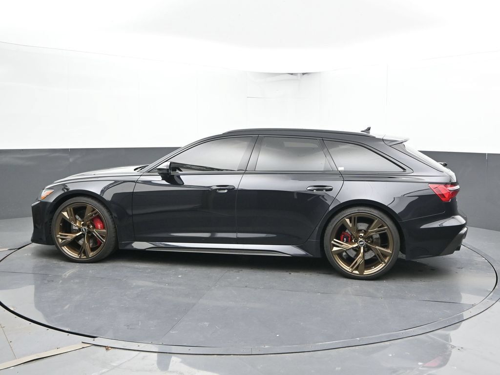 Used 2021 Audi RS 6 AWD/4WD image 9