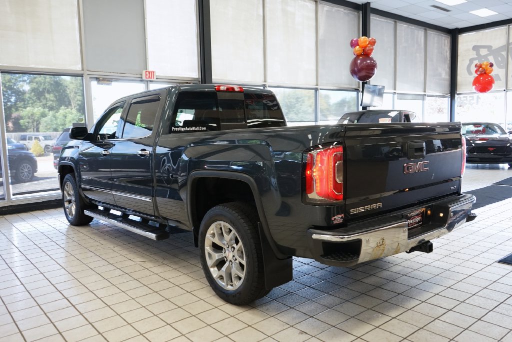 Used 2018 GMC Sierra 1500 SLT AWD/4WD image 4