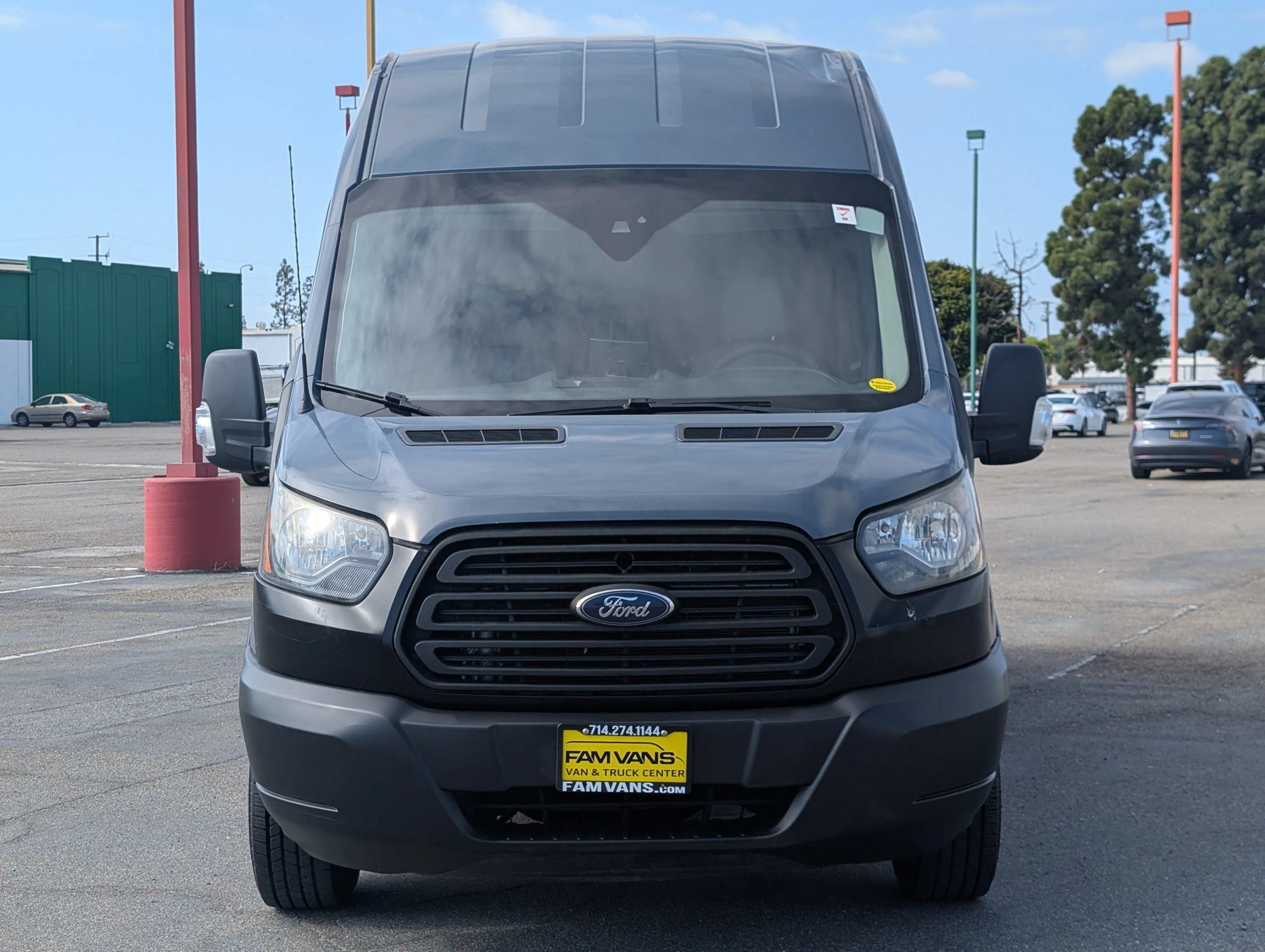 Used 2019 Ford Transit 250 148 High Roof Extended RWD image 2