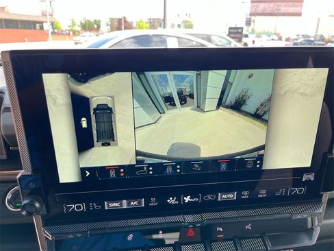 New 2025 GMC Hummer EV 3X image 19