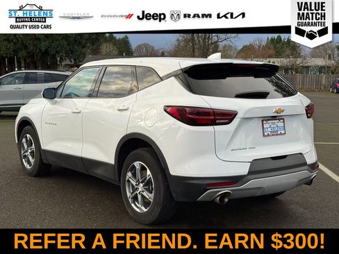 Used 2023 Chevrolet Blazer LT image 4