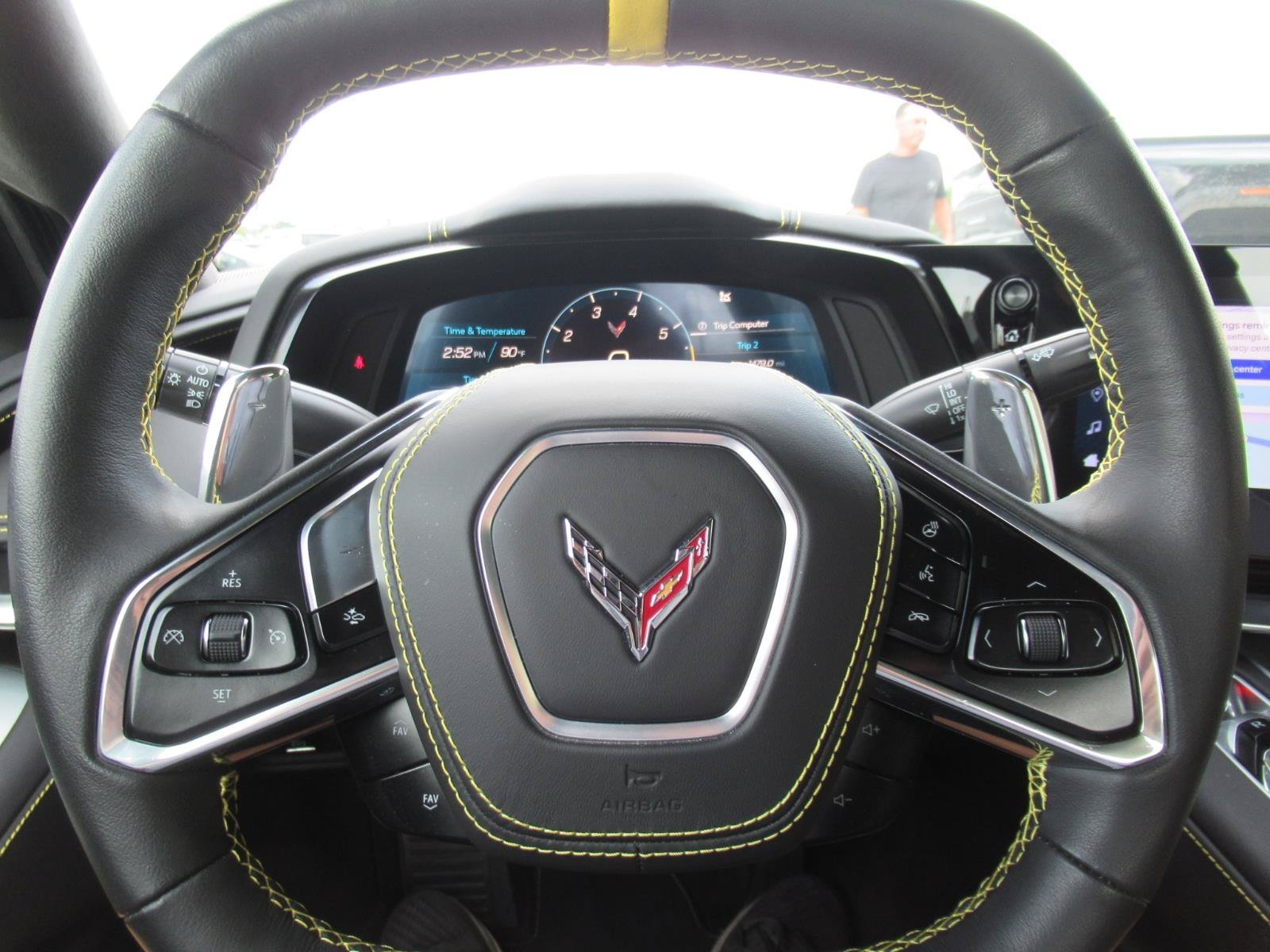 Used 2024 Chevrolet Corvette Stingray Premium Conv w/ Battery Protection Package RWD image 24