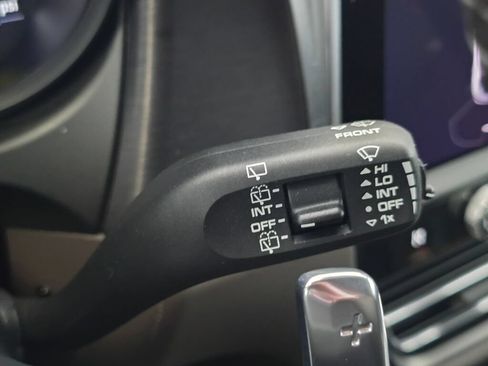 Certified 2024 Porsche Macan GTS w/ Premium Plus Package AWD/4WD image 42