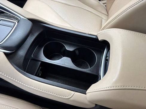 Certified 2023 Acura RDX FWD w/ Technology Package image 39