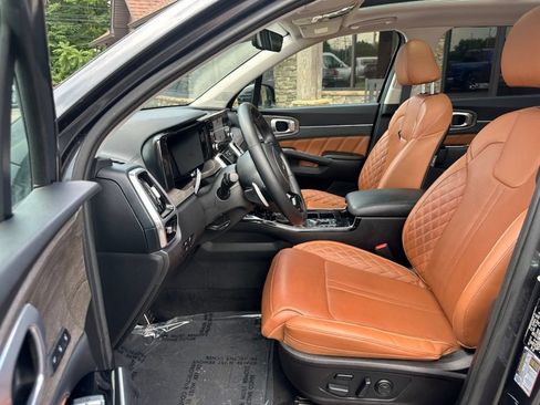 Used 2022 Kia Sorento SX Prestige w/ Rust Color Package AWD/4WD image 15