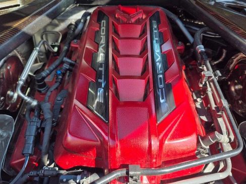 Used 2021 Chevrolet Corvette Stingray Preferred Cpe w/ Z51 Performance Package image 23