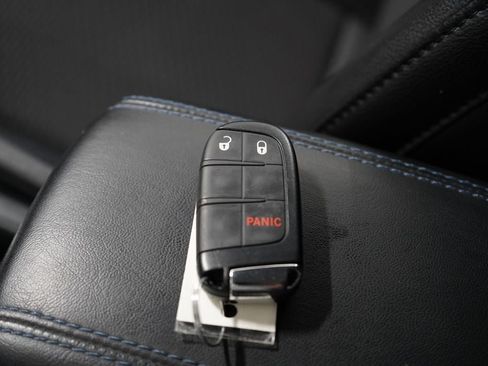 Used 2022 Jeep Compass Latitude AWD/4WD image 27