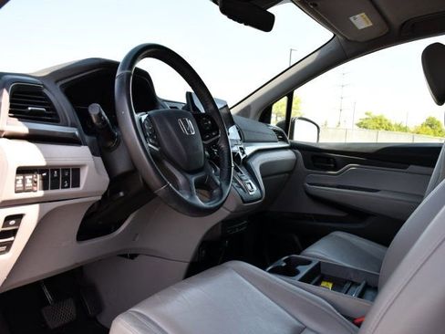 Used 2019 Honda Odyssey EX-L image 12