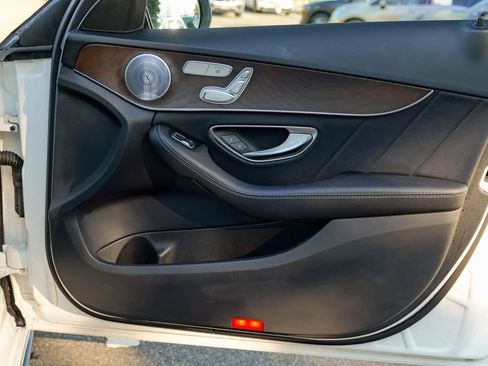 Used 2018 Mercedes-Benz C 300 4MATIC Sedan image 33