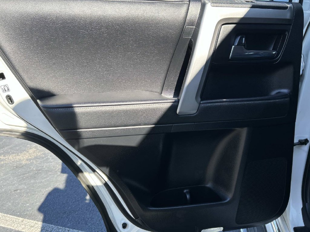 Used 2023 Toyota 4Runner Limited RWD image 13