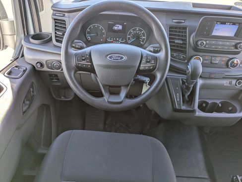 Used 2025 Ford Transit 250 Low Roof w/ Exterior Upgrade Package RWD image 17