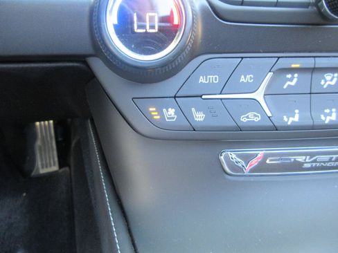 Used 2017 Chevrolet Corvette Stingray Coupe w/ 3LT Preferred Equipment Group RWD image 10