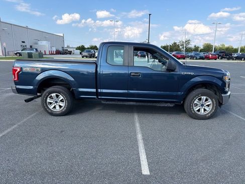 Used 2017 Ford F150 XL w/ Equipment Group 101A Mid AWD/4WD image 6