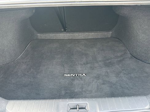 Certified 2024 Nissan Sentra SR w/ SR Premium Package image 21