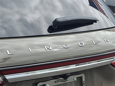 New 2026 Lincoln Corsair Premiere image 10